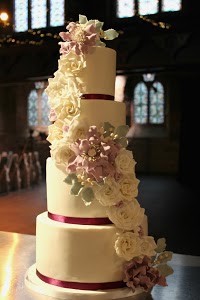 Rosewood Cakes   Designer Wedding Cakes Glasgow 1091868 Image 7